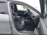 Jeep Cherokee Latitude Plus 4X4 1C4PJMLB8LD560104 снимка