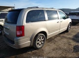 Chrysler Town & Country Touring 2A8HR54P08R642533 fotografie