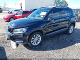 Volkswagen Tiguan 2.0T/2.0T S WVGAV7AX7HK044244 снимка