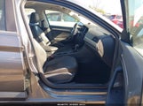 Volkswagen Jetta 1.4T R-Line/1.4T S/1.4T Se 3VWC57BU4KM254346 photo