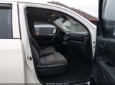 Toyota Tundra Sr 5.7L V8 5TFCY5F15JX022622 снимка