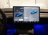 Tesla Model Y Performance Dual Motor All-Wheel Drive 7SAYGDEF6PF795895 fotografie
