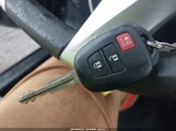 Toyota Prius C Persona Series JTDKDTB36G1120573 снимка