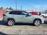 Toyota Rav4 Xle 2T3W1RFV8MW110102 снимка