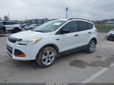 Ford Escape S 1FMCU0F72EUE42182 fotografie