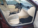 Volkswagen Passat 3.6L V6 Se 1VWBM7A3XCC055117 fotografie