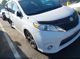Toyota Sienna Se 8 Passenger 5TDXK3DC4CS217230 снимка