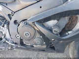 Suzuki Gsx-R600 JS1GN7DAX72117587 снимка