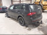 Volkswagen Tiguan 2.0T Se R-Line Black 3VV8B7AX5NM153299 снимка