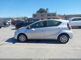 Toyota Prius C One JTDKDTB34F1104578 снимка
