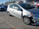 Toyota Prius C One JTDKDTB34F1104578 снимка