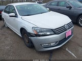 Volkswagen Passat 1.8T S 1VWAT7A31EC037395 снимка