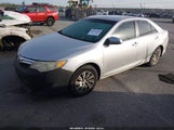 Toyota Camry Le 4T4BF1FK2ER443497 снимка