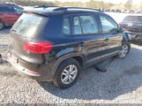 Volkswagen Tiguan 2.0T/2.0T S WVGAV7AX1HK029884 снимка