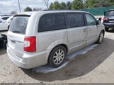 Chrysler Town & Country Touring-L 2A4RR8DG2BR798975 снимка