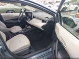 Toyota Corolla Le JTDEPRAE5LJ067028 снимка