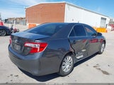 Toyota Camry Le 4T4BF1FK2DR291705 photo