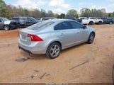 Volvo S60 T5 YV1622FS6C2108683 fotografie