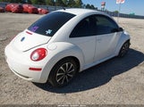 Volkswagen New Beetle 2.5L Final Edition 3VWPW3AG5AM008729 снимка
