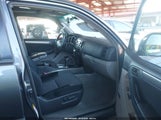 Toyota 4Runner Sport V8 JTEBT14R38K003713 photo