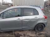 Toyota Yaris JTDKT903X95262574 снимка