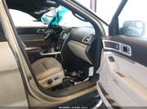 Ford Explorer Xlt 1FM5K8D85DGA18193 fotografie