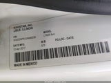 International Lt 3HSDZAPR3JN490239 снимка