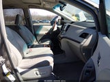 Toyota Sienna Limited 5TDDK3DC6BS017760 снимка