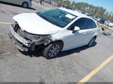 Toyota Corolla Le JTDEPRAE9LJ082342 снимка