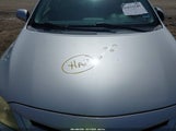 Toyota Corolla Le JTDBU4EE1B9137004 снимка