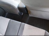 Toyota Rav4 Le JTMZFREV4FJ057707 снимка