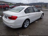 BMW 328I xDrive WBA8E3G54GNT75424 снимка