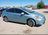 Toyota Prius Two JTDKN3DU9E1746747 снимка