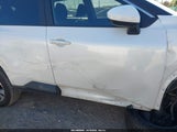 Nissan Rogue Sv Fwd 5N1BT3BA3PC902573 fotografie
