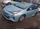 Toyota Prius Three JTDKARFUXH3030816 снимка