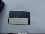 Tesla Model Y Long Range Dual Motor All-Wheel Drive 5YJYGDEE3LF034661 снимка