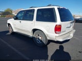 Ford Explorer Limited 1FMZU65P2YZB30532 fotografie