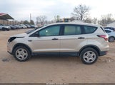 Ford Escape S 1FMCU0F74JUC27039 fotografie