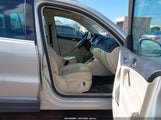 Volkswagen Tiguan Sel WVGAV7AX3FW570960 photo