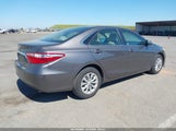 Toyota Camry Le 4T4BF1FK2FR456655 снимка