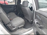 Chevrolet Traverse Ls 1GNEVFKW9JJ153085 снимка