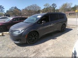 Chrysler Pacifica Touring L Plus 2C4RC1EG0LR250665 снимка