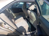 Toyota Camry Le 4T1BF1FK1CU086188 снимка