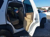 Chevrolet Tahoe Lt 1GNUKBE05AR258552 снимка