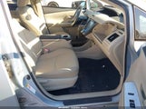 Toyota Prius V Five JTDZN3EU6EJ003508 снимка