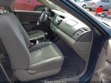 Toyota Camry Le 4T1BE32KX5U034288 снимка
