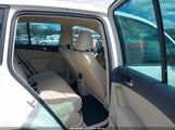 Volkswagen Tiguan Se WVGBV3AX0EW541461 photo