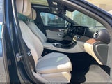 Mercedes-Benz E 300 WDDZF4JB1HA049247 снимка