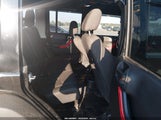 Jeep Wrangler Unlimited Sport 1C4BJWDG4FL761136 fotografie