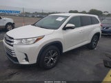 Toyota Highlander Le 5TDZARFH7KS059262 снимка